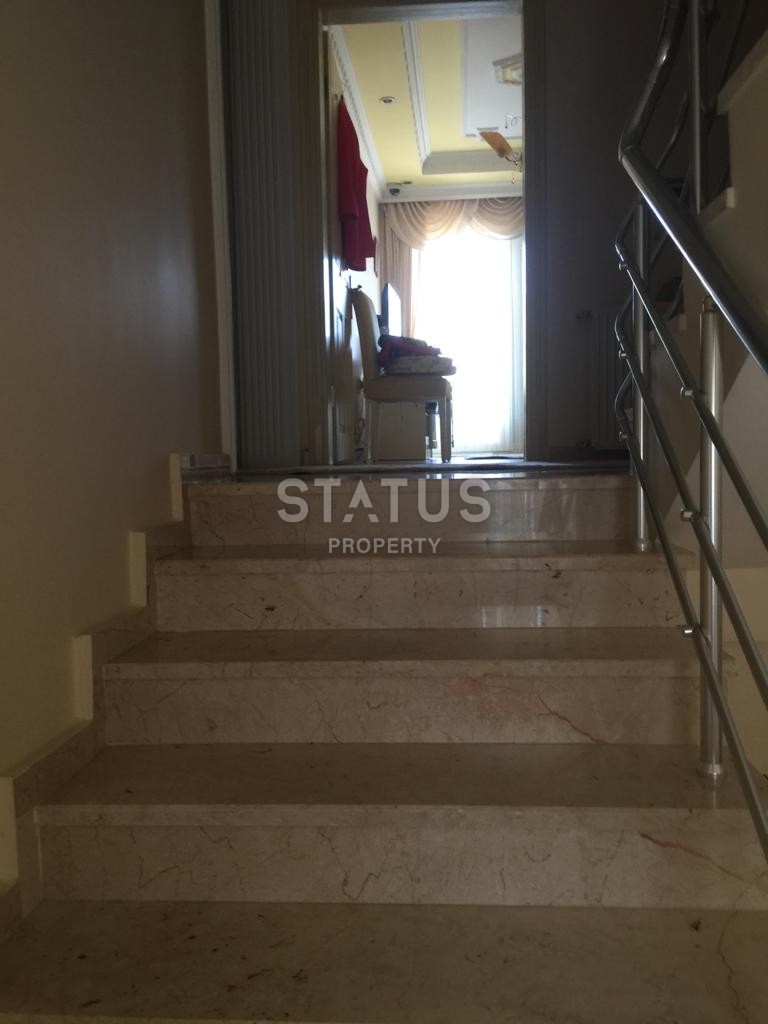 Villa 4+1 with a garden and a swimming pool. By the sea. 380 m2. Konakli, Alanya фото 14