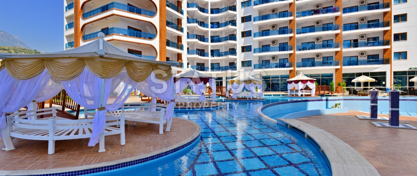 Апартаменты 1+1 в элитном комплексе, 68 м2. Махмутлар, Алания. фото 1