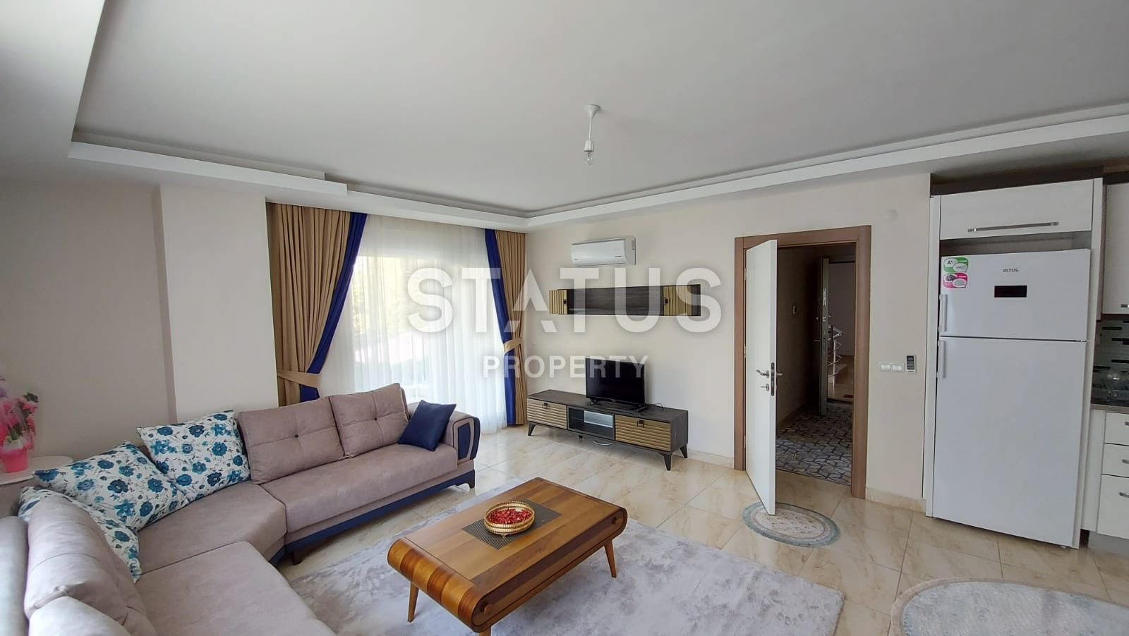 Отличная двухкомнатная квартира с мебелью, 67 м2 фото 3