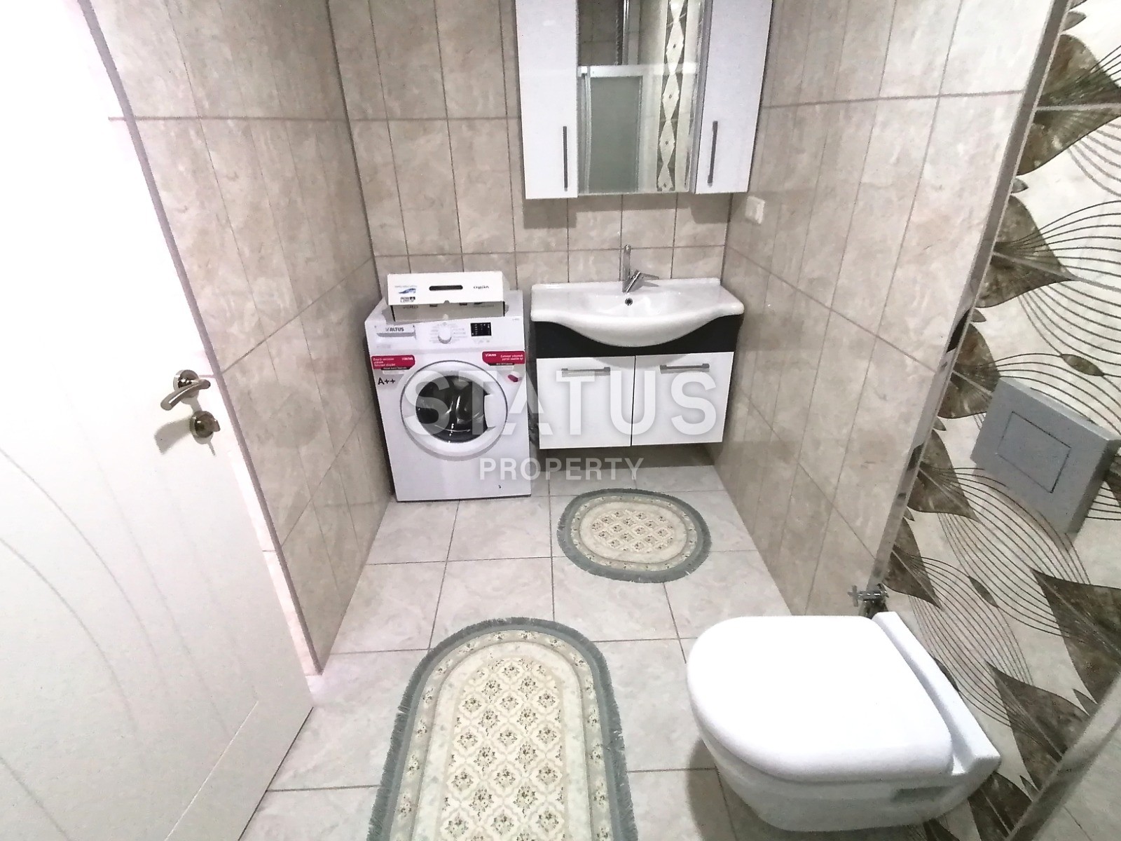 Отличная двухкомнатная квартира с мебелью, 67 м2 фото 9