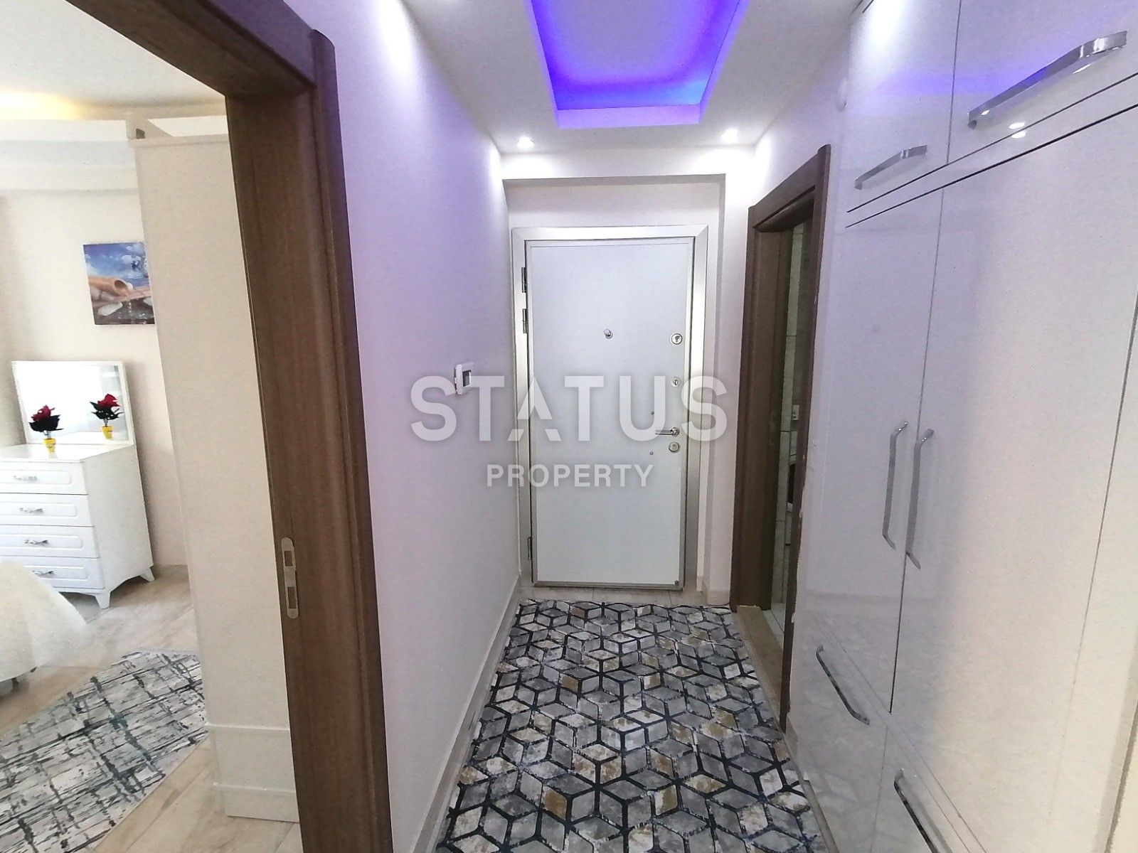 Отличная двухкомнатная квартира с мебелью, 67 м2 фото 26