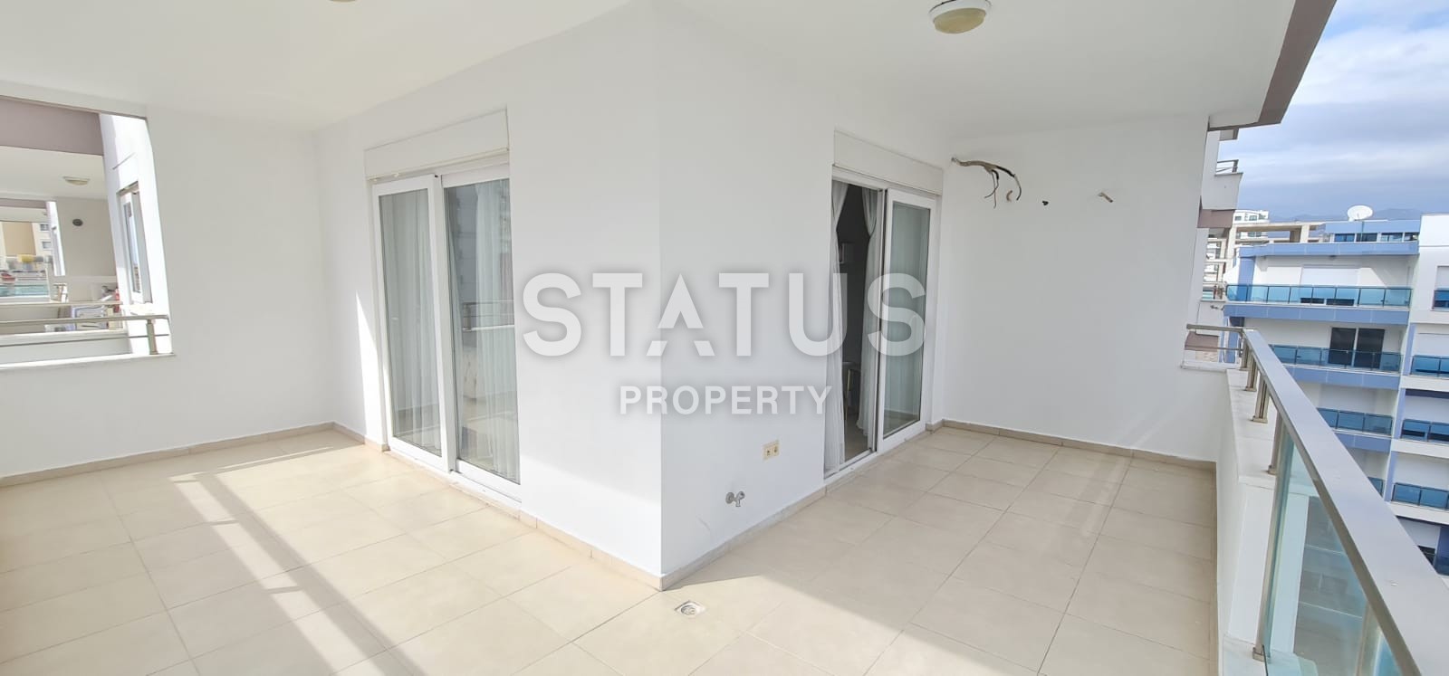 Furnished one-bedroom apartment, 75 m2 фото 23