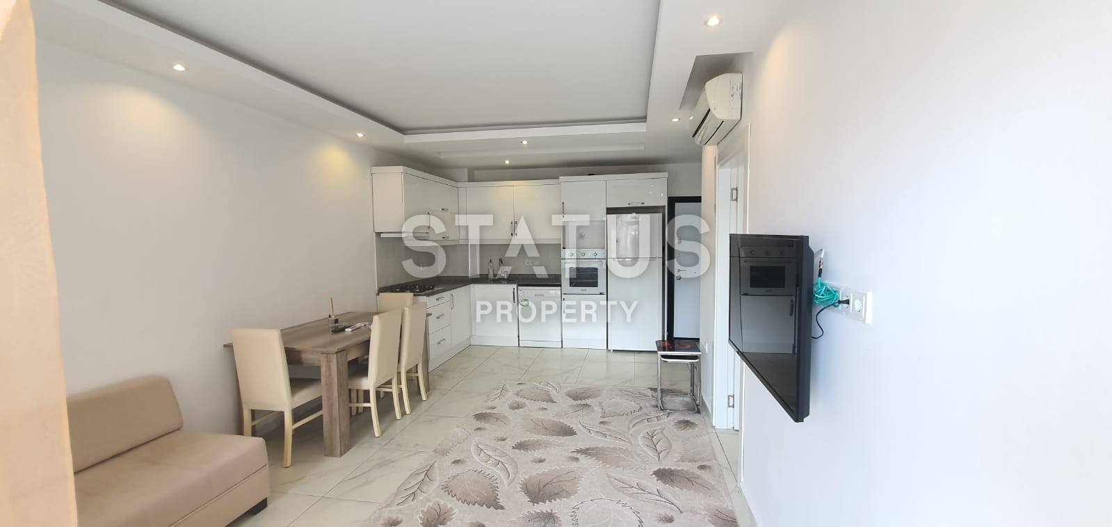 Квартира 1+1 с мебелью в центре Махмутлара, 60 м2 фото 2