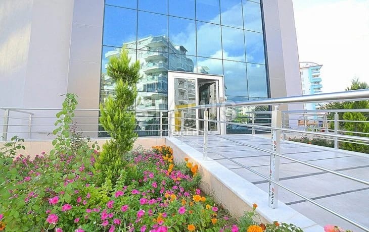 Квартира 1+1 с мебелью в центре Махмутлара, 60 м2 фото 19