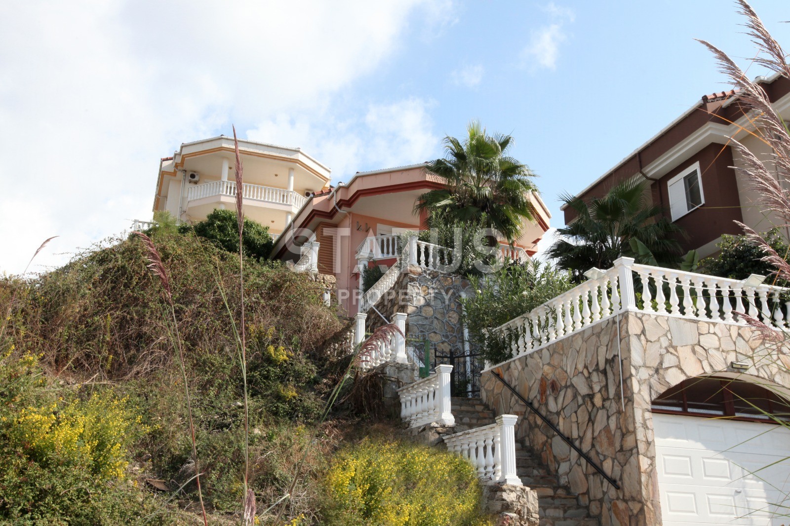 Two-storey villa with a swimming pool in Kargicak, 280 m2 фото 7