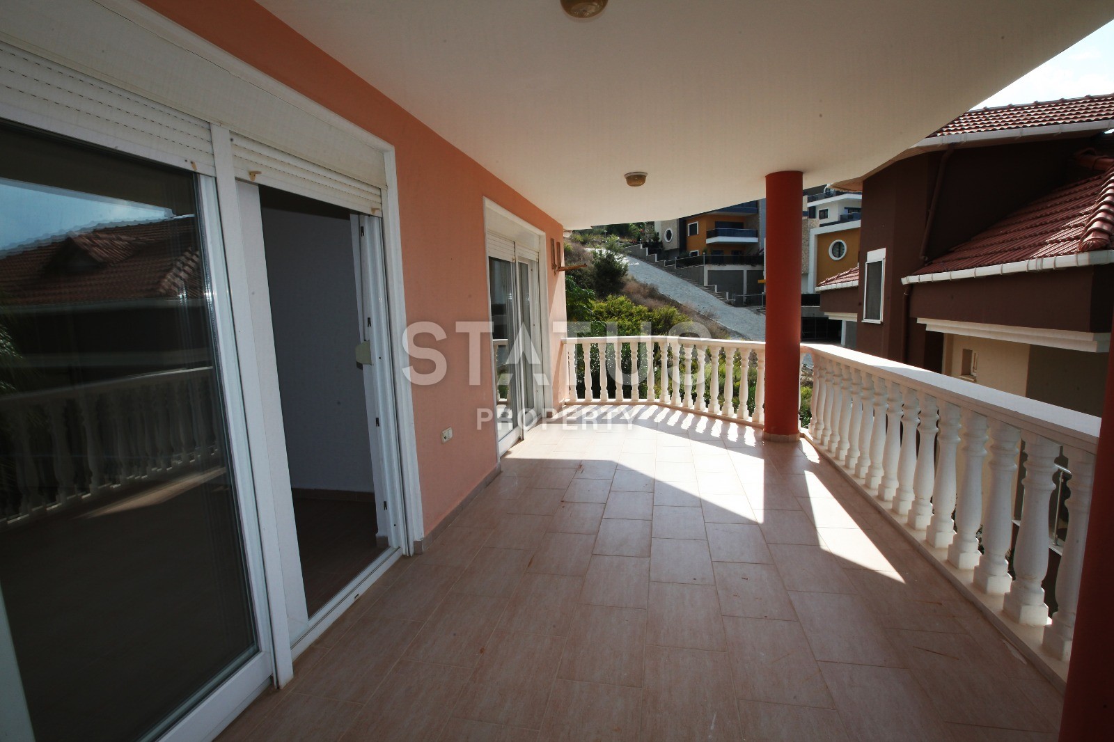 Two-storey villa with a swimming pool in Kargicak, 280 m2 фото 22