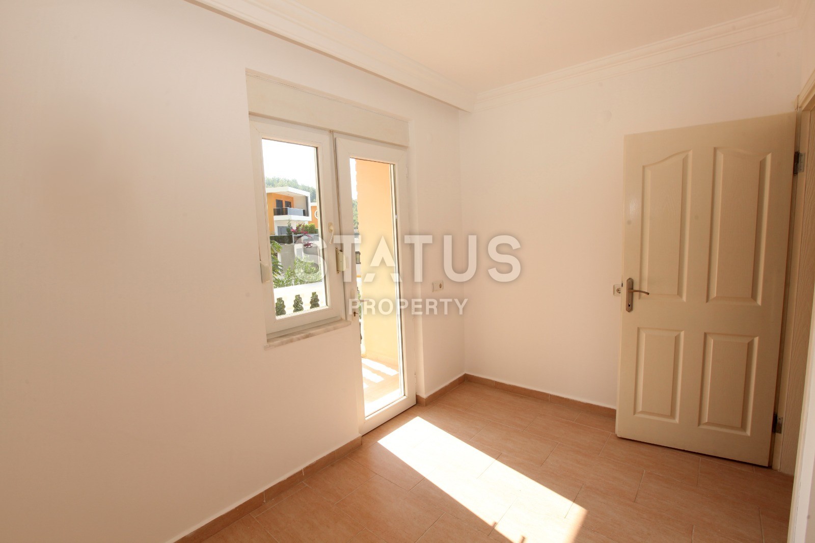 Two-storey villa with a swimming pool in Kargicak, 280 m2 фото 24