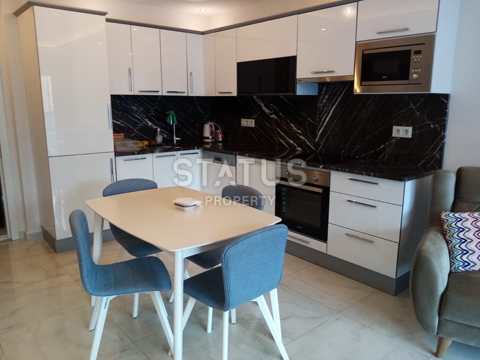 Квартира 1+1 в центре Махмутлара в элитном комплексе, 65 м2 фото 14