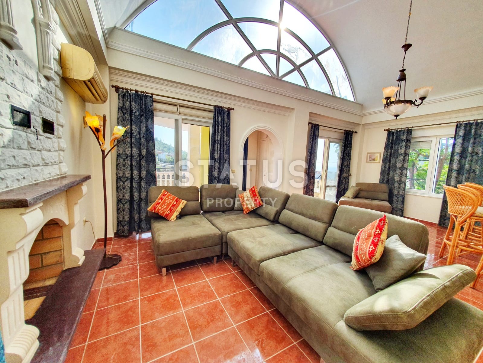 Отличная вилла с мебелью и с видом на море, 370 м2 фото 12