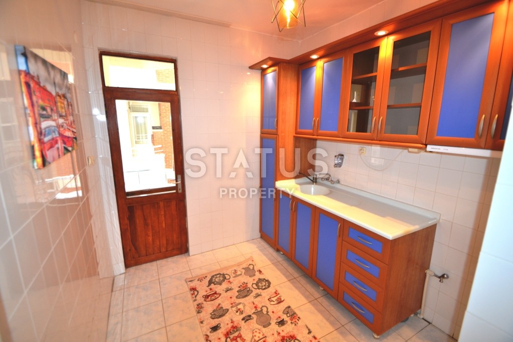 Недорогие апартаменты в комплексе с бассейном, Махмутлар. 110 кв.м. фото 5