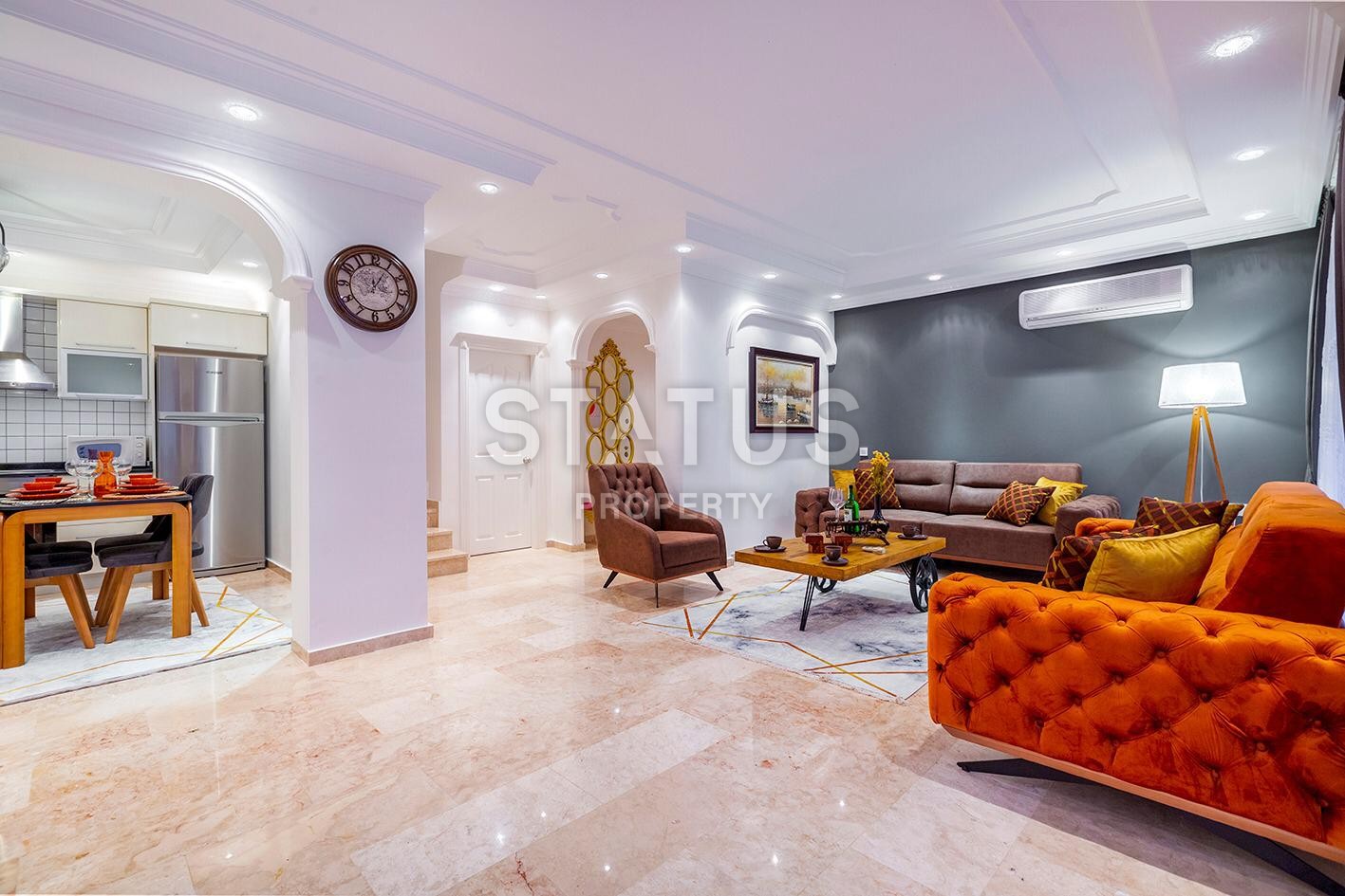 Furnished villa with private garage in Kargicak. 190 sq.m. фото 6