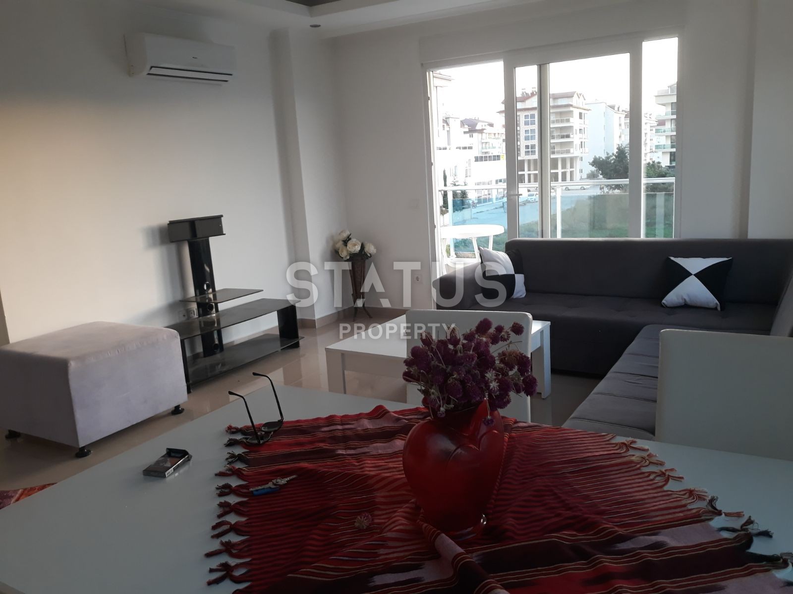 Квартира 1+1 с мебелью и техникой в 200 метрах от моря в районе Кестель. 60 кв.м. фото 17