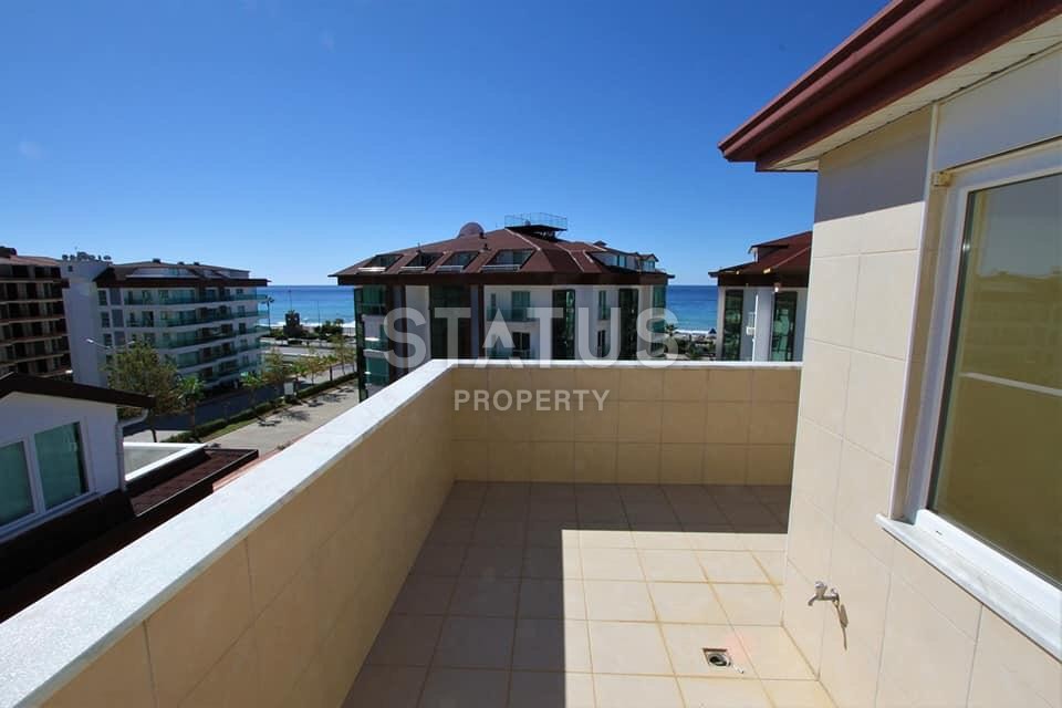 Большая квартира с видом на море в районе Кестель. Супер цена! 180 кв.м. фото 6