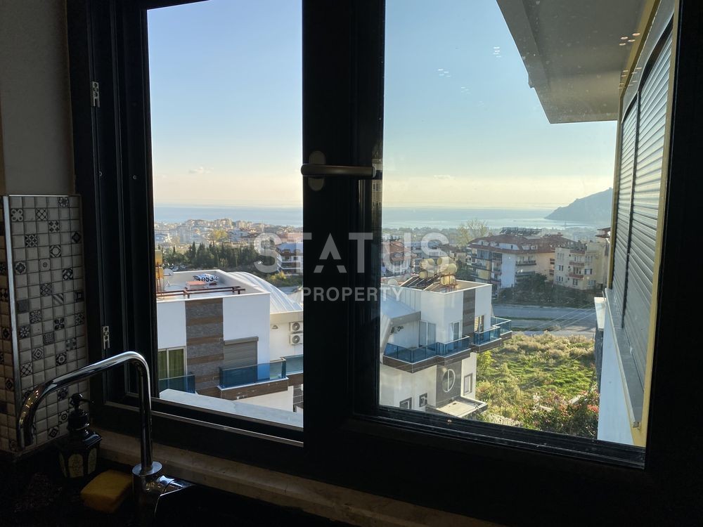 Шикарный пентхаус с потрясающими видами на море и горы. фото 4