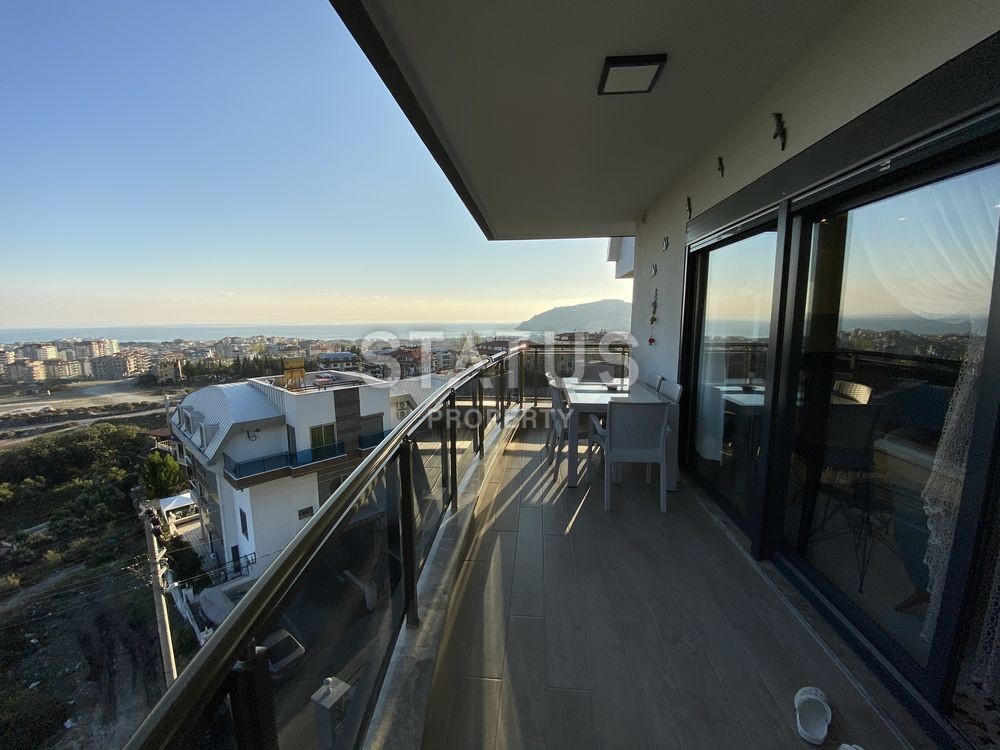 Шикарный пентхаус с потрясающими видами на море и горы. фото 8