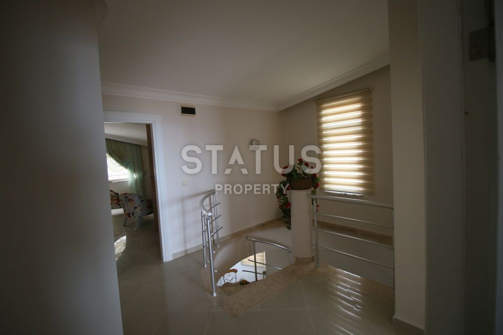 Люкс квартира! Завораживающий вид на Аланию, крепость и Средиземное море! Супер цена! 185 кв.м. фото 21