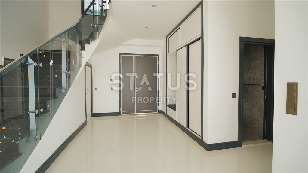 Luxurious detached villa 4+1 with a beautiful panorama, 550 m2. Kargicak, Alanya. фото 14