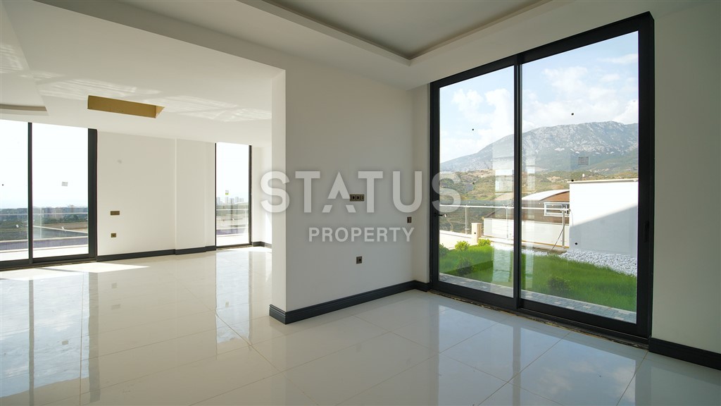 Luxurious detached villa 4+1 with a beautiful panorama, 550 m2. Kargicak, Alanya. фото 32
