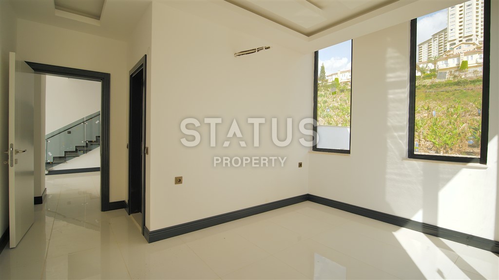 Luxurious detached villa 4+1 with a beautiful panorama, 550 m2. Kargicak, Alanya. фото 35