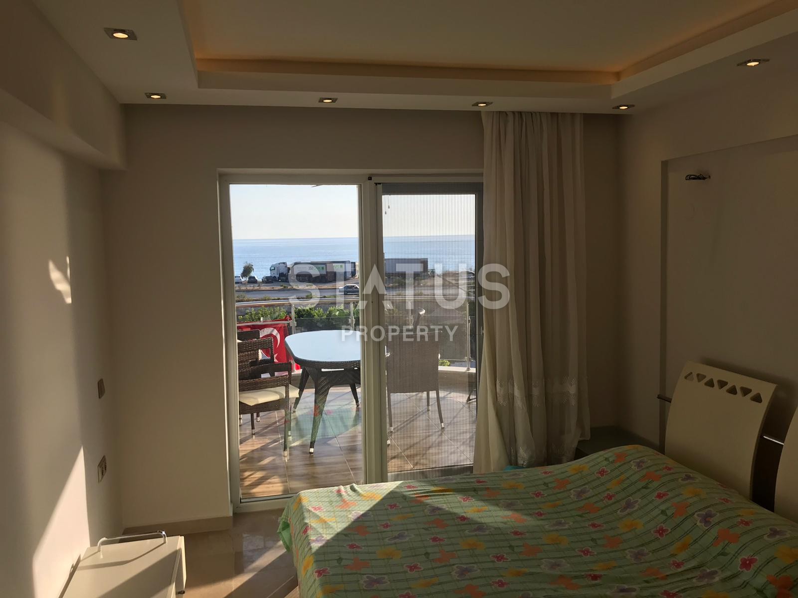 Apartments with direct sea views in the ecological natural area Demirtas. фото 17