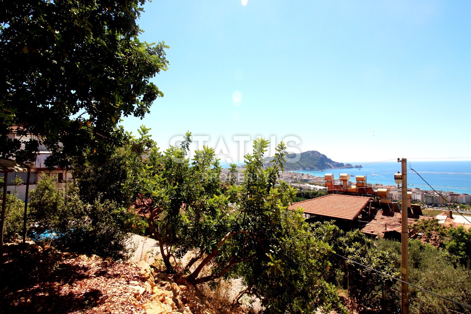 Инвестиционный участок земли с видом на море 1000 м2 возле пляжа Клеопатры. фото 5