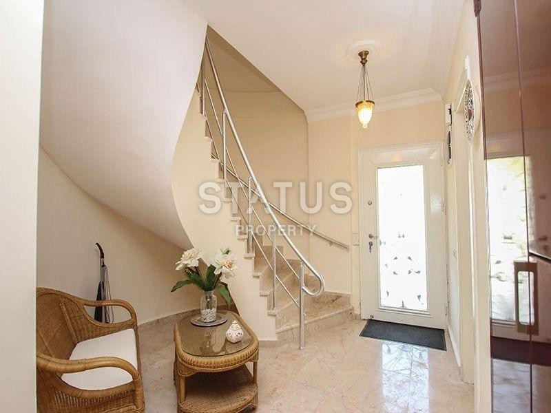 Шикарная вилла 3+1 с большой территорией 1261 м2 и панорамным видом. Оба, Алания. фото 18