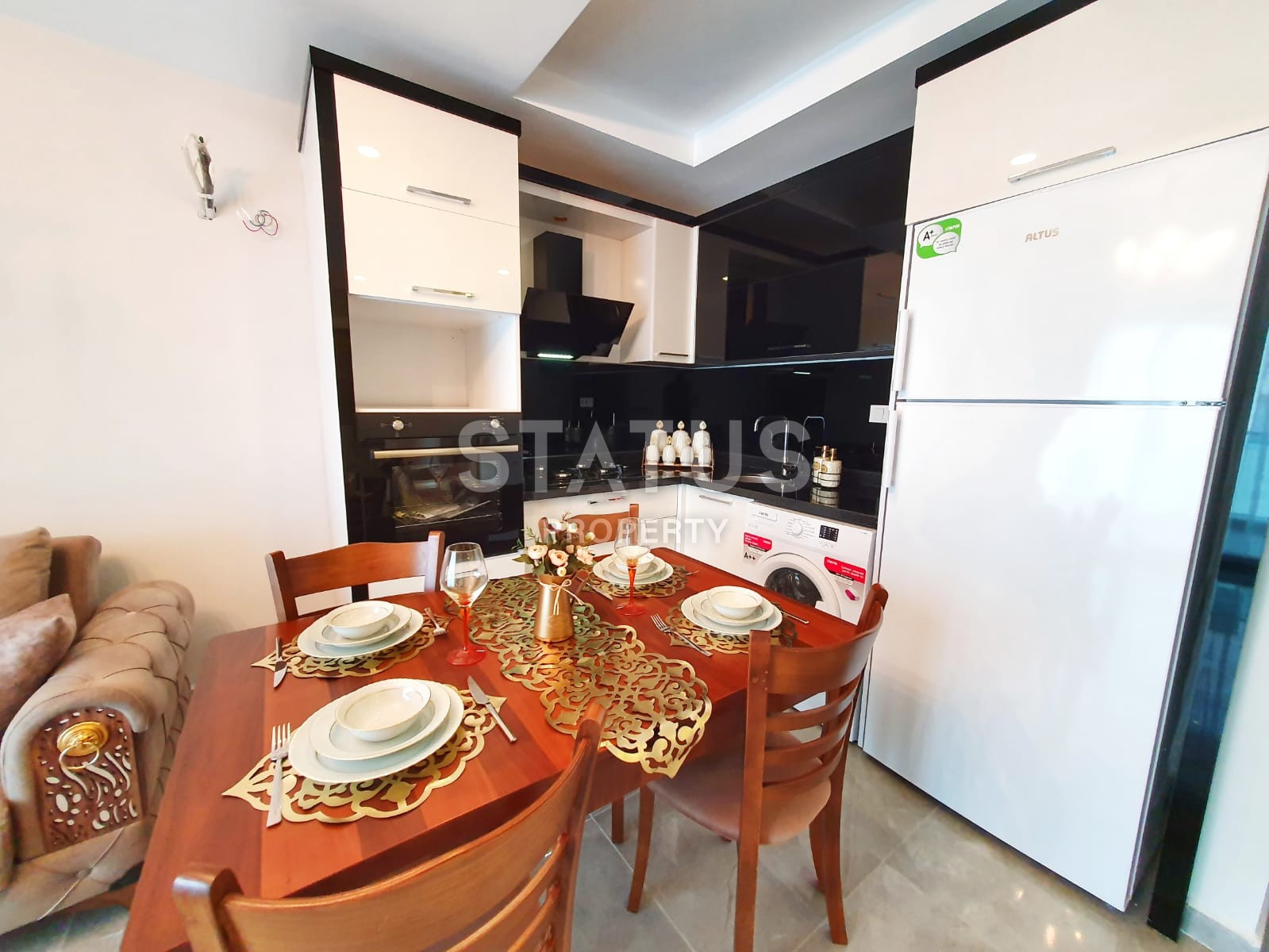 Апартаменты 1+1 с мебелью и техникой, 64 м2. Махмутлар, Алания. фото 4