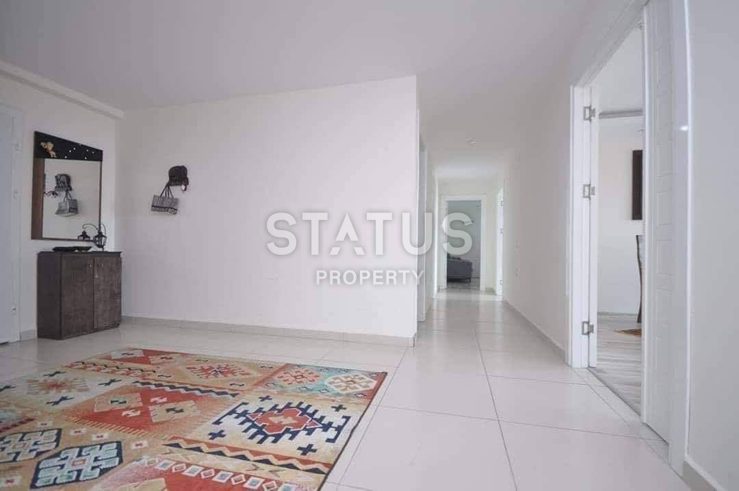 Просторные апартаменты 5+1 с видом на море в Кестеле, 250 м2 фото 5