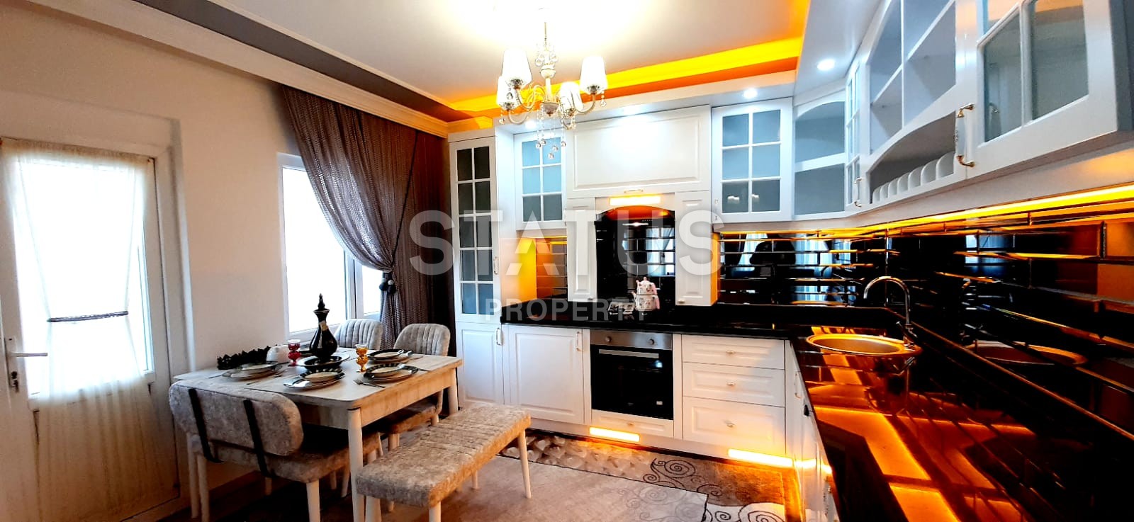 Three-room apartment with a large balcony, 105 m2, Mahmutlar, Alanya. фото 4