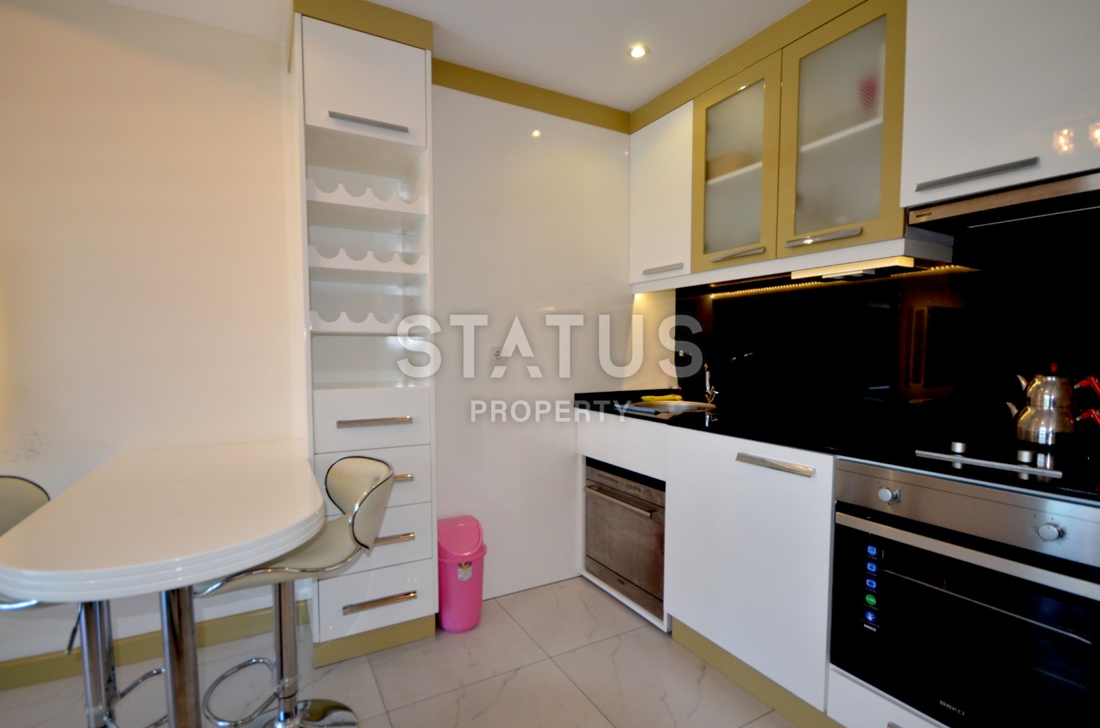 Three apartments 1+1 and 2+1 penthouse in a luxury complex near Cleopatra Beach. фото 3