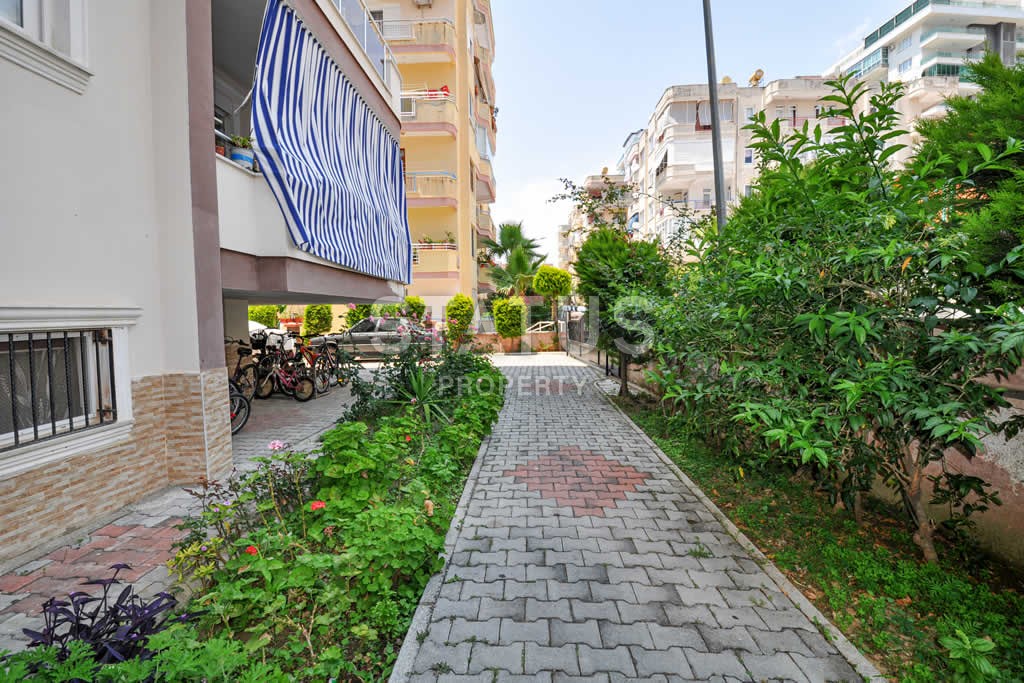 Four apartments 1+1 at the same price in Mahmutlar, 60 m2 фото 3