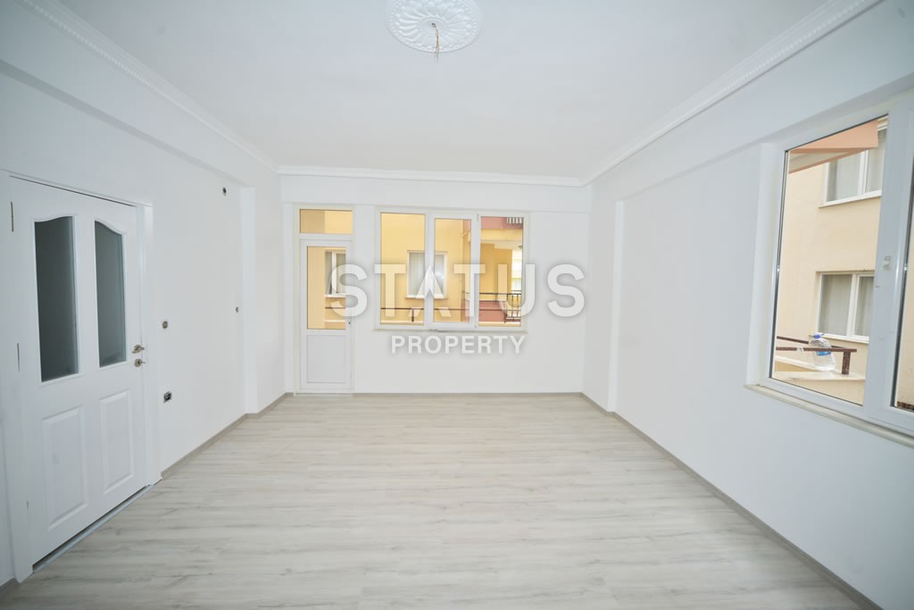 Квартира 2+1 с отдельной кухней и двумя балконами, 130 м2 в Махмутларе. фото 5