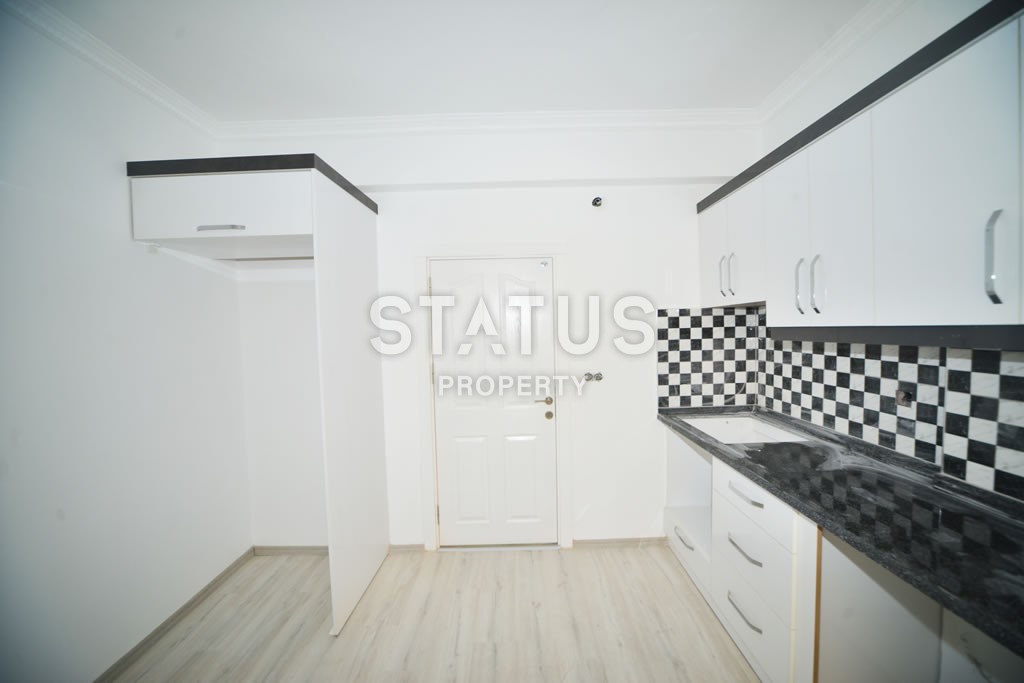 Квартира 2+1 с отдельной кухней и двумя балконами, 130 м2 в Махмутларе. фото 6