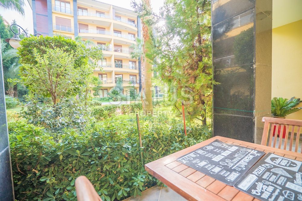 An exclusive project with a private beach in the center of Alanya. Exclusive prices! First line! фото 5