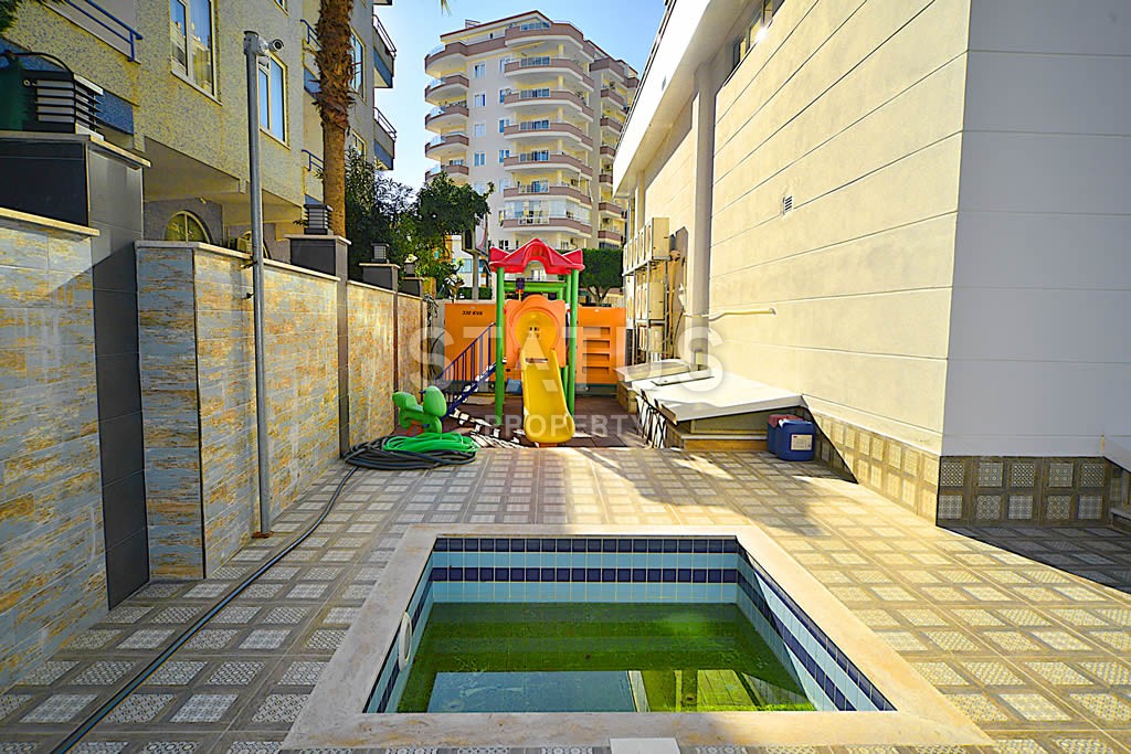 Меблированная квартира 3+1 с отдельной кухней в самом центре Махмутлара, 150 м2 фото 34