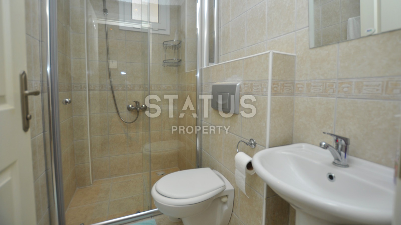 Трехкомнатная квартира в 250 метрах от моря, район Махмутлар. 120 кв.м. фото 7