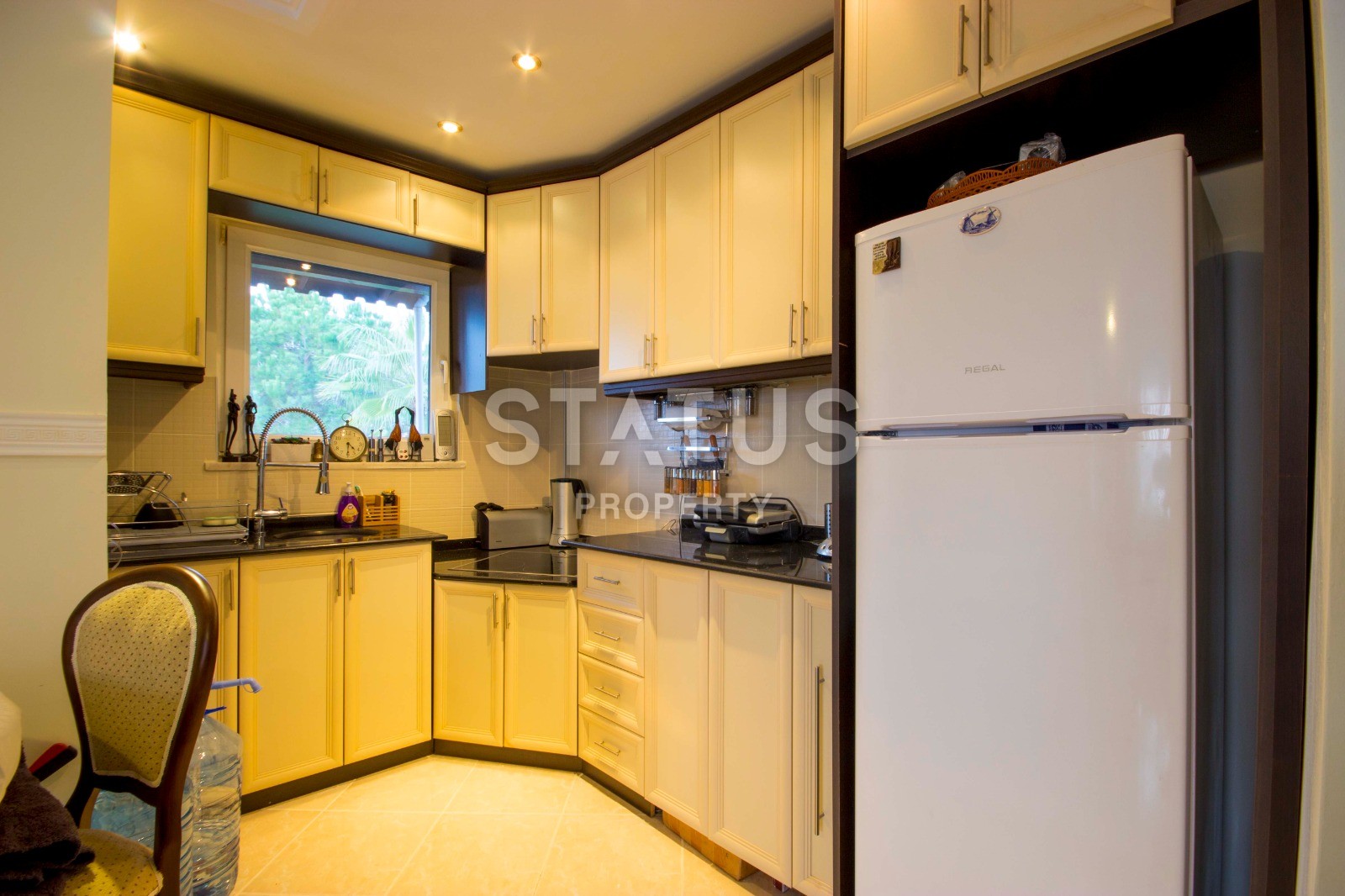 Villa 3+1 in a complex with a swimming pool and a green area, 140 m2. Kargicak, Alanya. фото 4