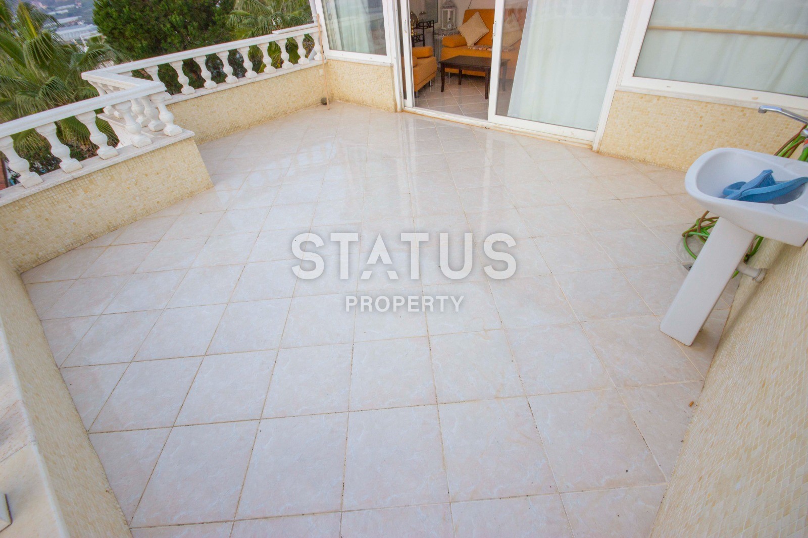 Villa 3+1 in a complex with a swimming pool and a green area, 140 m2. Kargicak, Alanya. фото 22