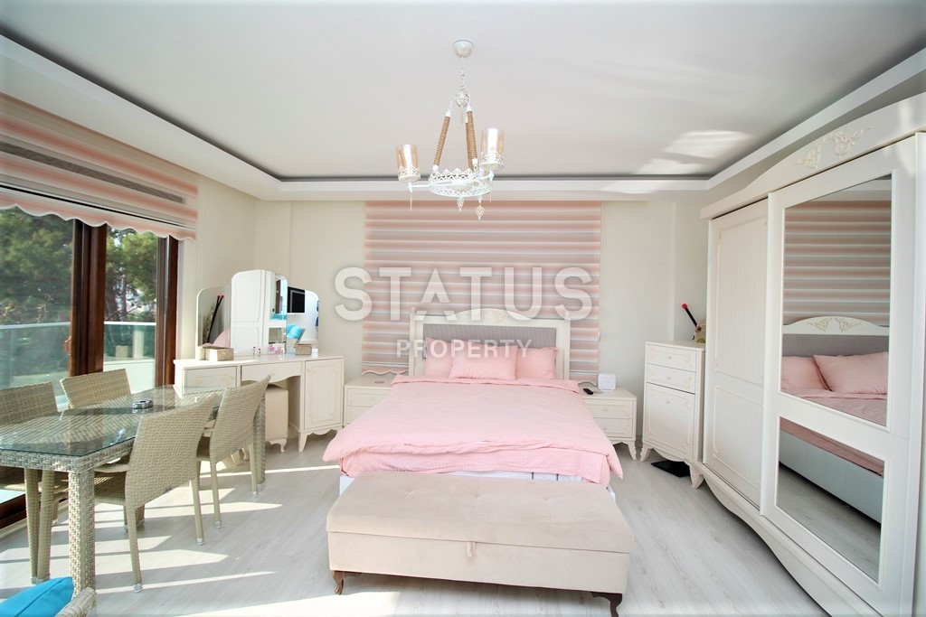 Апартаменты с шикарным видом на море, город и крепость Кале в центре города, 170 м2 фото 12