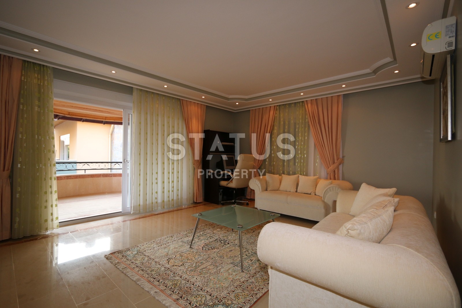 Потрясающая вилла с видом на Средиземное море и всю Алании. 230 кв.м. фото 3