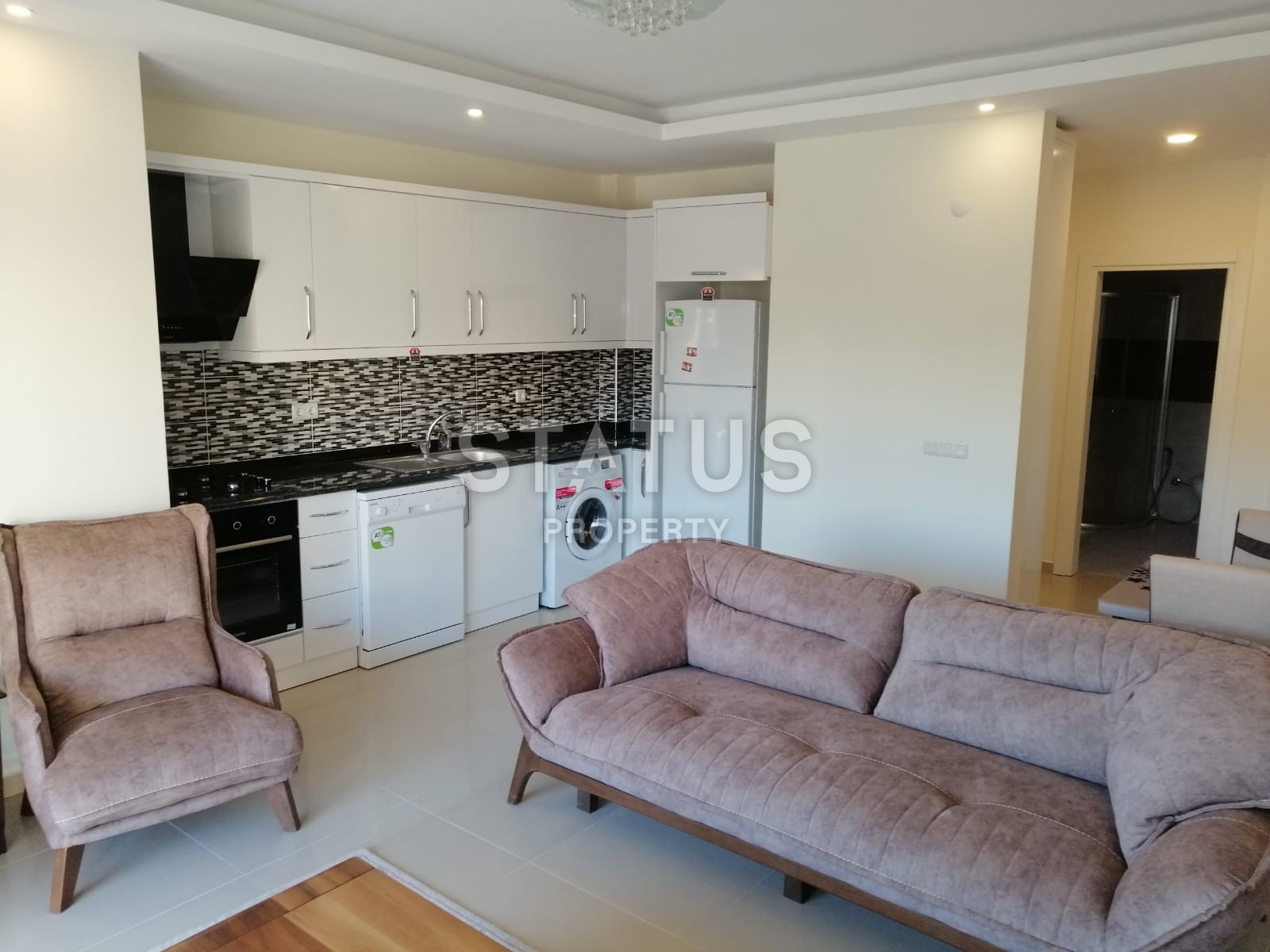 Трехкомнатная квартира на ул. Барбаросса, 100 м2 фото 18