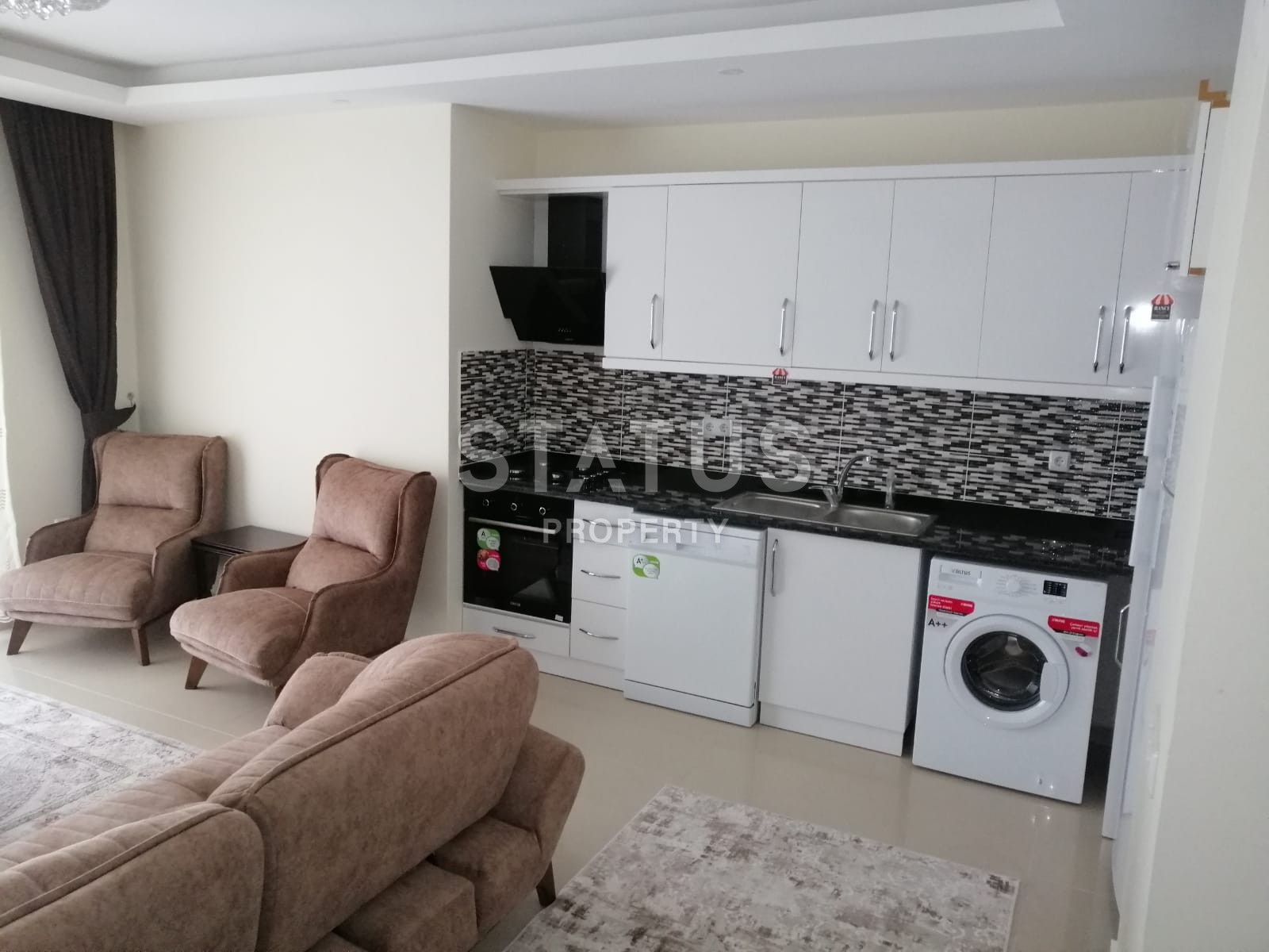 Трехкомнатная квартира на ул. Барбаросса, 100 м2 фото 26