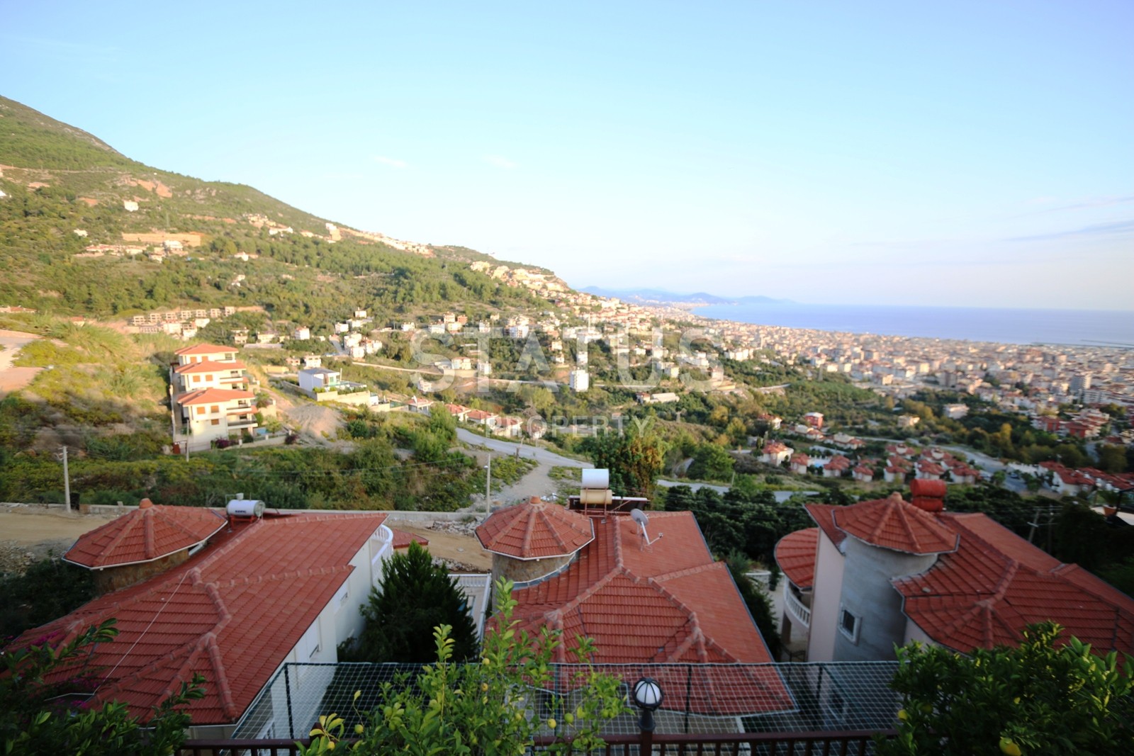 Потрясающая вилла с видом на Средиземное море и всю Алании. 230 кв.м. фото 14