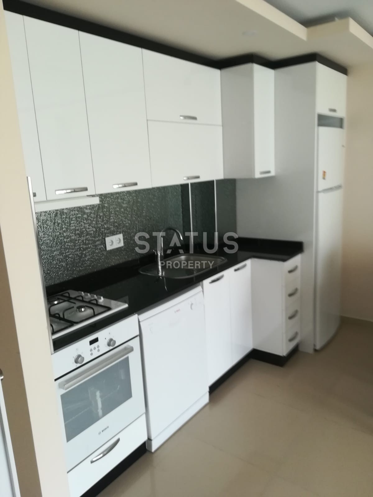 Двухкомнатная квартира с мебелью и с видом на горы, 60 м2 фото 3