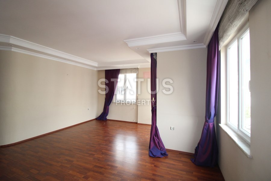 Просторные апартаменты 3+1 в районе Клеопатры, 150 м2. фото 3