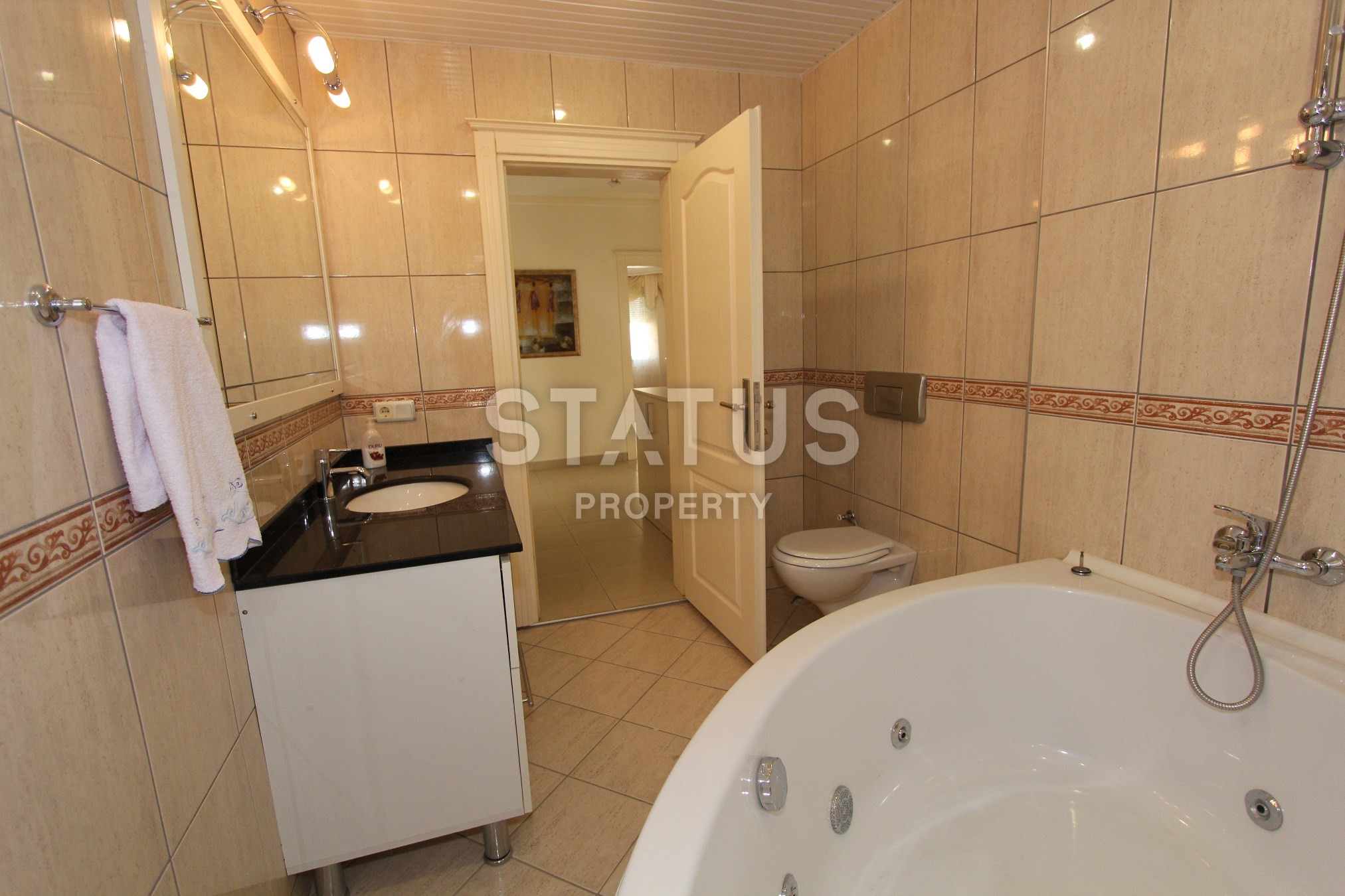 Двухэтажный дом в центре Алании с видом на море, 230 кв.м. фото 17