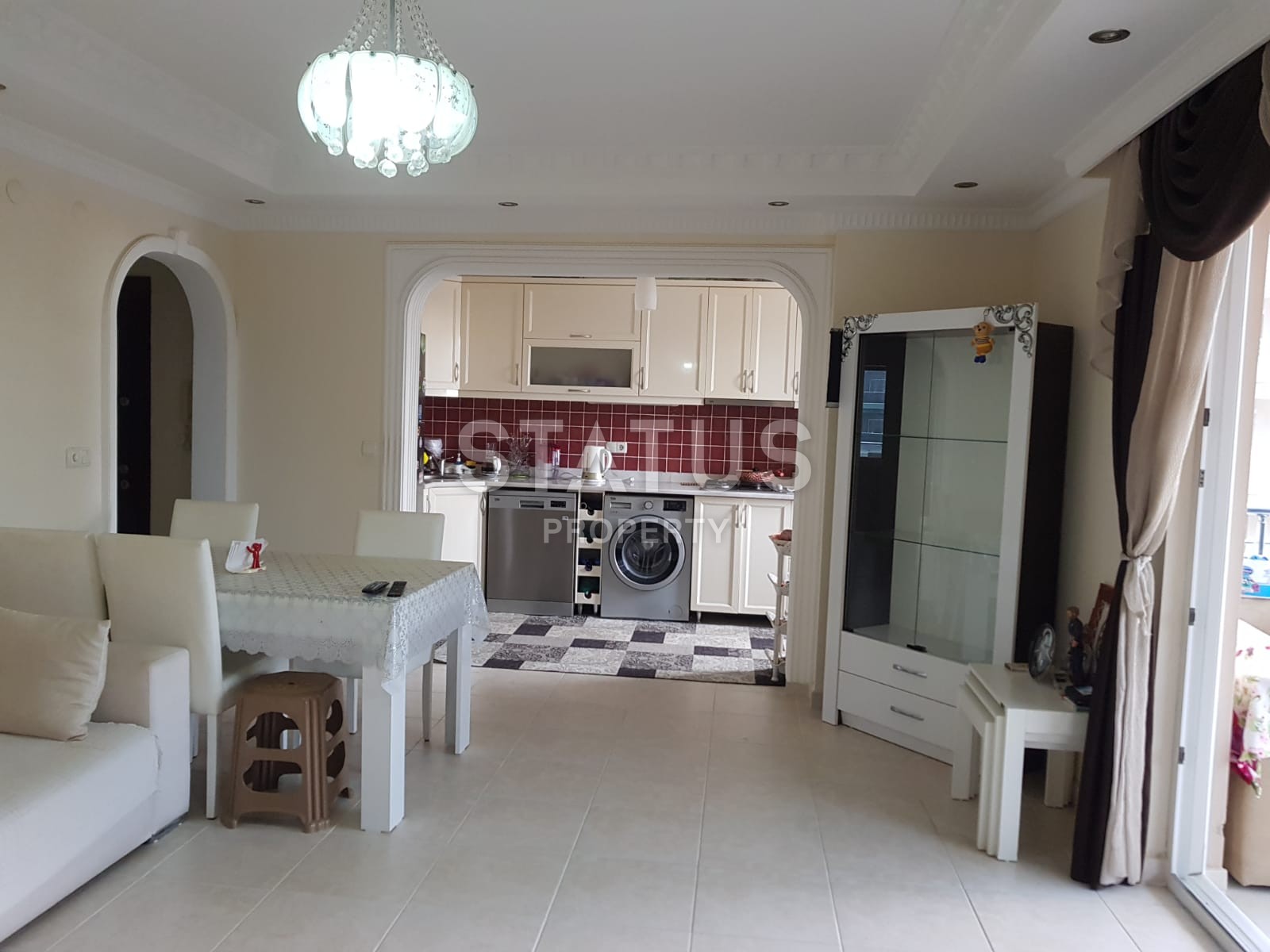 Трехкомнатная квартира в добротном комплексе в Махмутларе с видом на море, 120 м2 фото 16