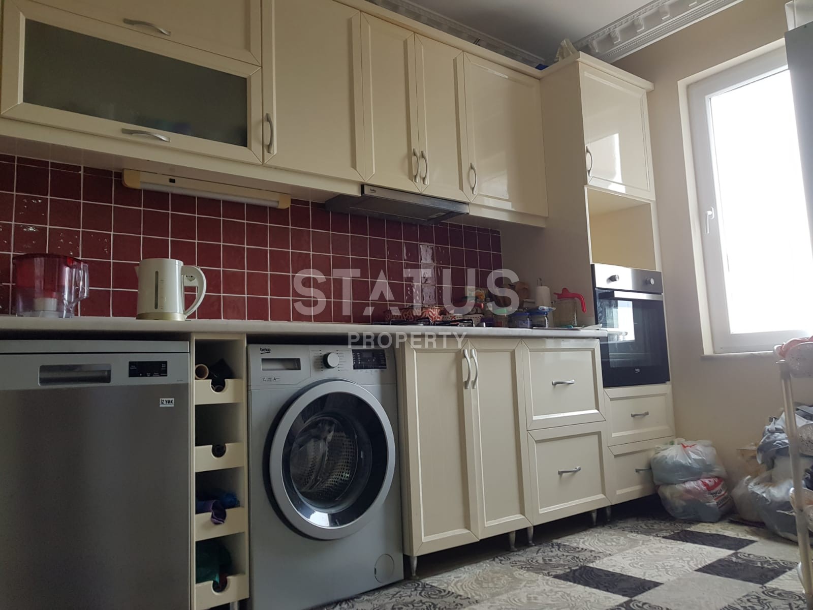 Трехкомнатная квартира в добротном комплексе в Махмутларе с видом на море, 120 м2 фото 19