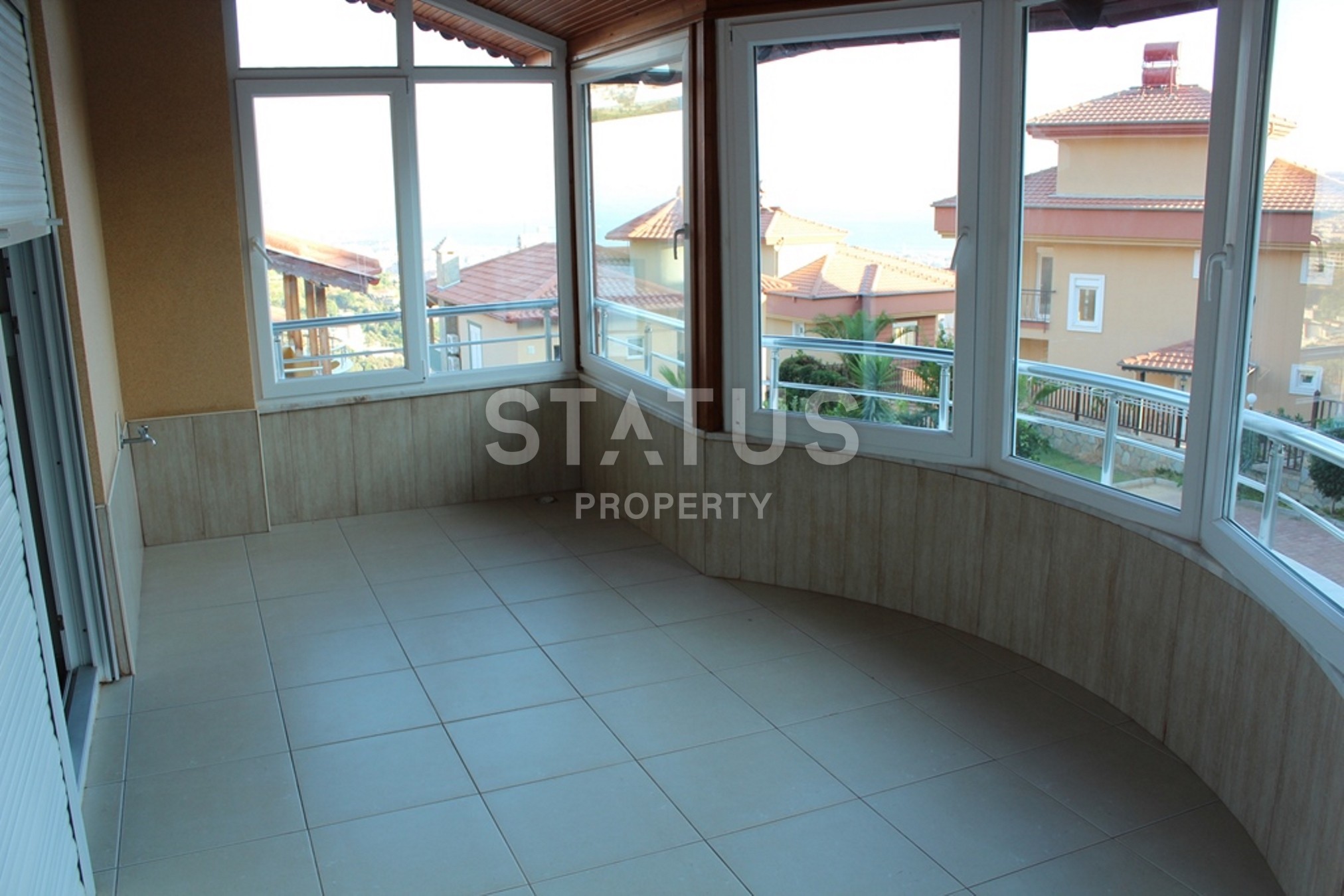 Двухэтажный дом в центре Алании с видом на море, 230 кв.м. фото 33