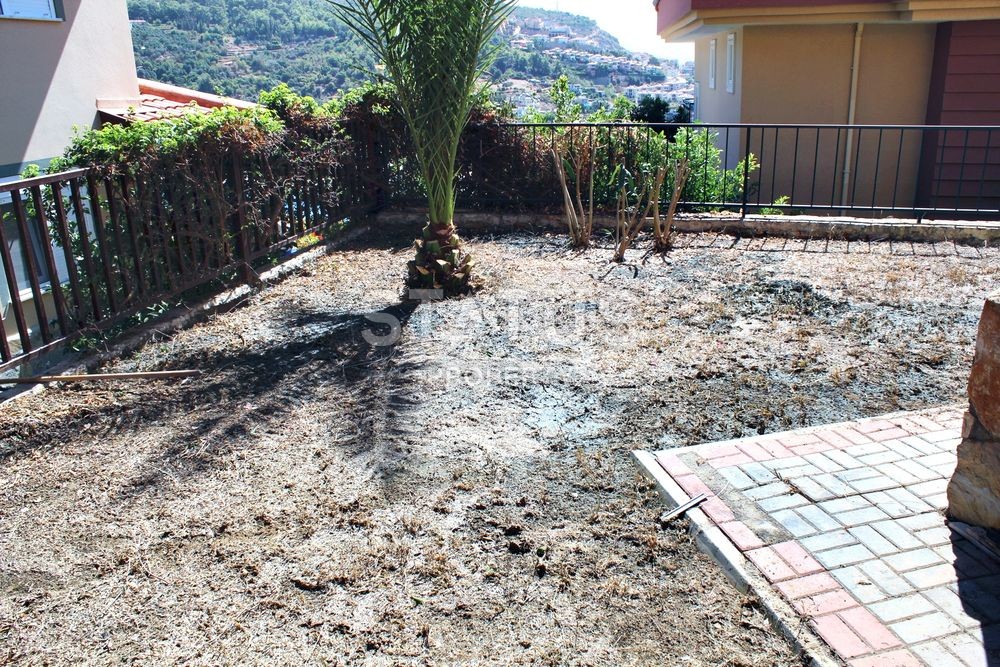 Вилла с частным бассейном в центральной части Алании 240 кв.м. фото 8